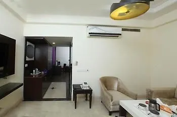 Hotel Oyo Premium Sikandarpur Metro 2 Gurgaon